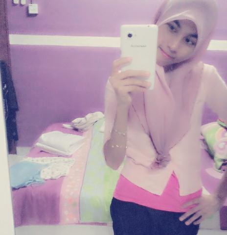 Kumpulan Foto Cewek Jilbab Bugil Pamer Memek Sempit, Foto Gambar Cewek Berjilbab Bugil, Foto Cewek Hijab Pegang Memek Gundul, Kumpulan Gambar Cewek Jilbab Pamer Memek Sempit